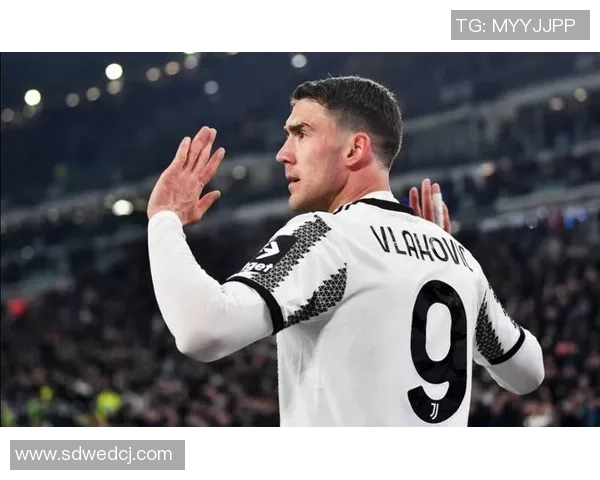 1999年尤文图斯与曼彻斯特联巅峰对决回顾与分析